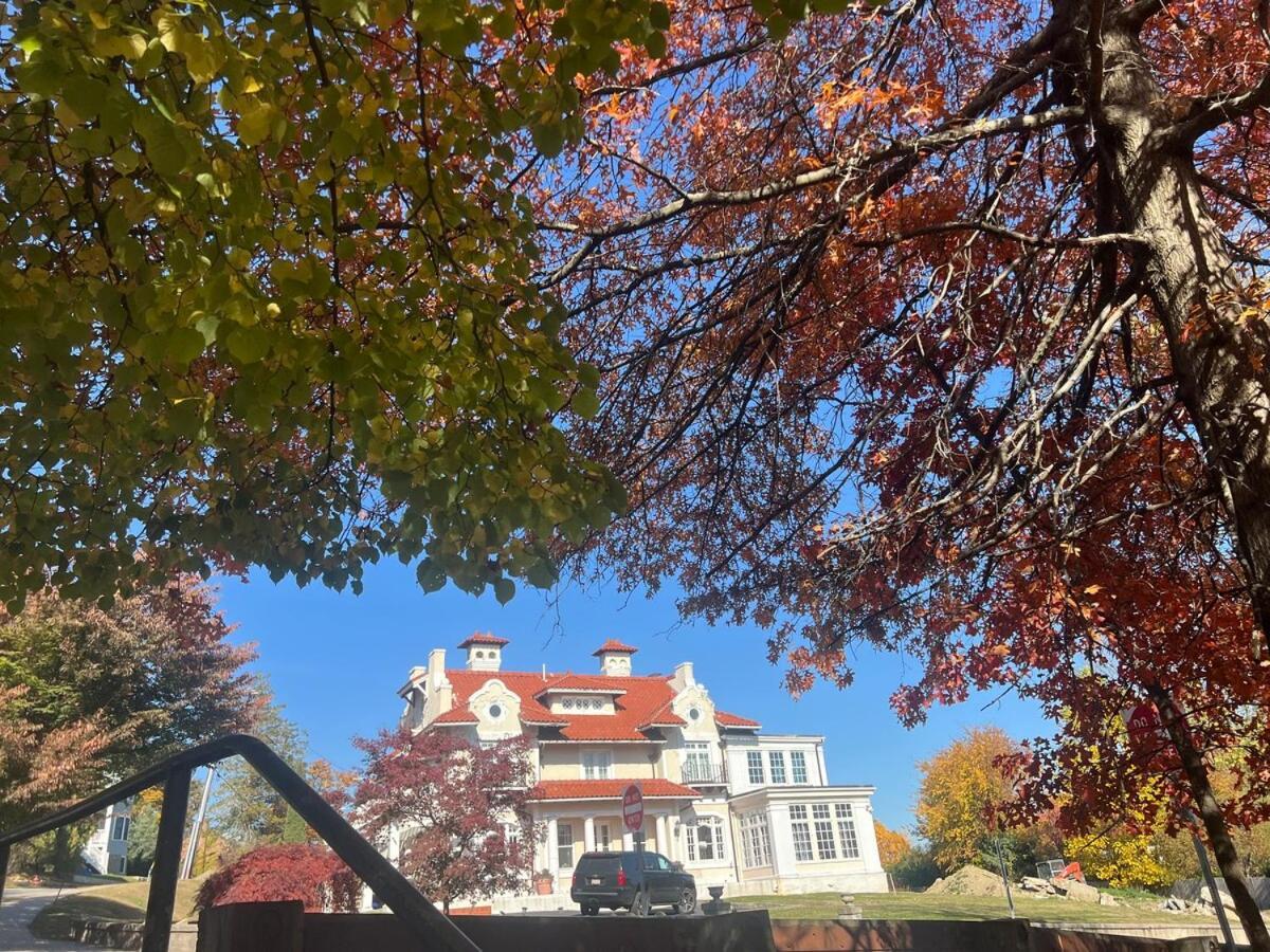 Gorgeous 5 Bedroom Boston Home Chestnut Hill Extérieur photo